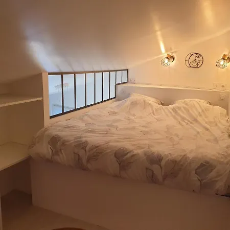 アパート Mezza'nimes *